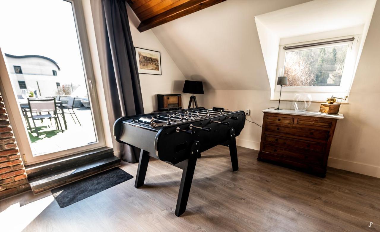 Les 3 Chapeaux 6p Les Canotiers 4p Avec Terrasse Le Melon 2p Sans Terrasse Apartment Dinant